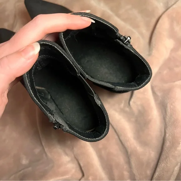 CLASSIC Black Faux Suede Pointed Toe Stiletto Ankle Bootie - Size 8 | Classic - Picture 9 of 10